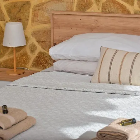 κρητικό παραδοσιακό διαμέρισμα! Apartment *